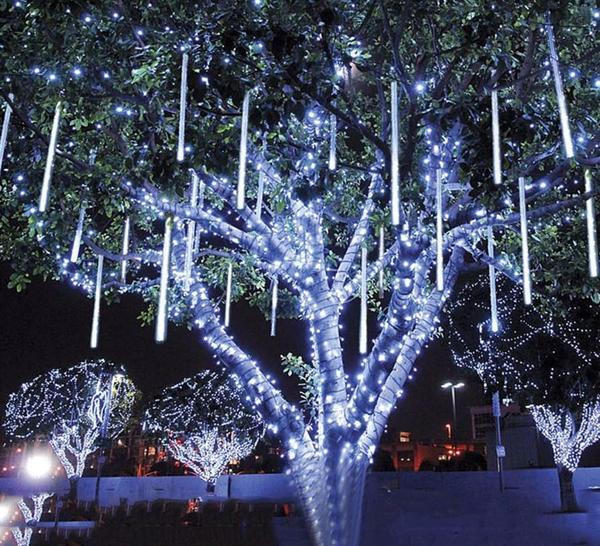 Snowfall Garlands of Light (set of 8)