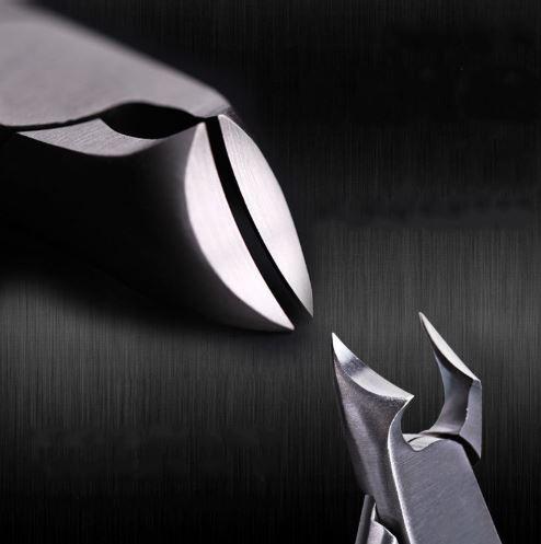 Nail clippers for ingrown nails