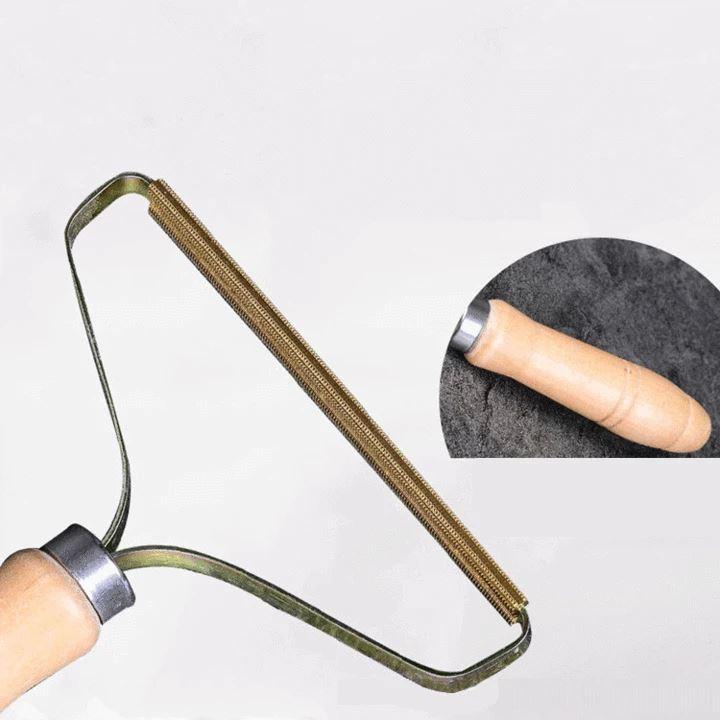Portable Lint and Pilling Remover