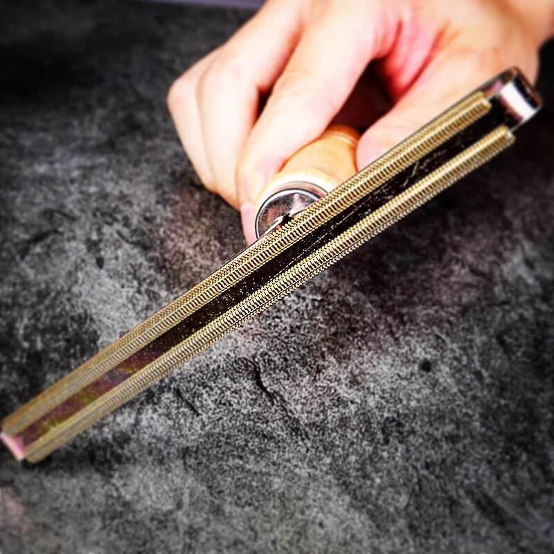 Portable Lint and Pilling Remover